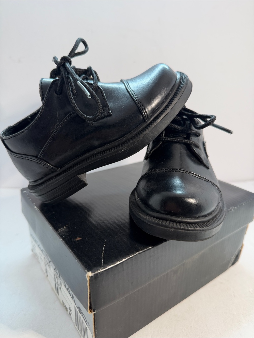 Stacy Adams Black Boys' Cap-Toe Lace-Up Dress Shoes